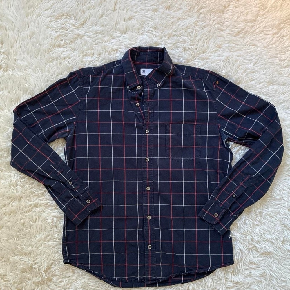 Standard Fit 100% Cotton Gap navy blue button up shirt Size M Y2K Preppy